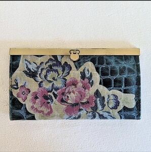 Floral Women's Faux Crocodile Wallet